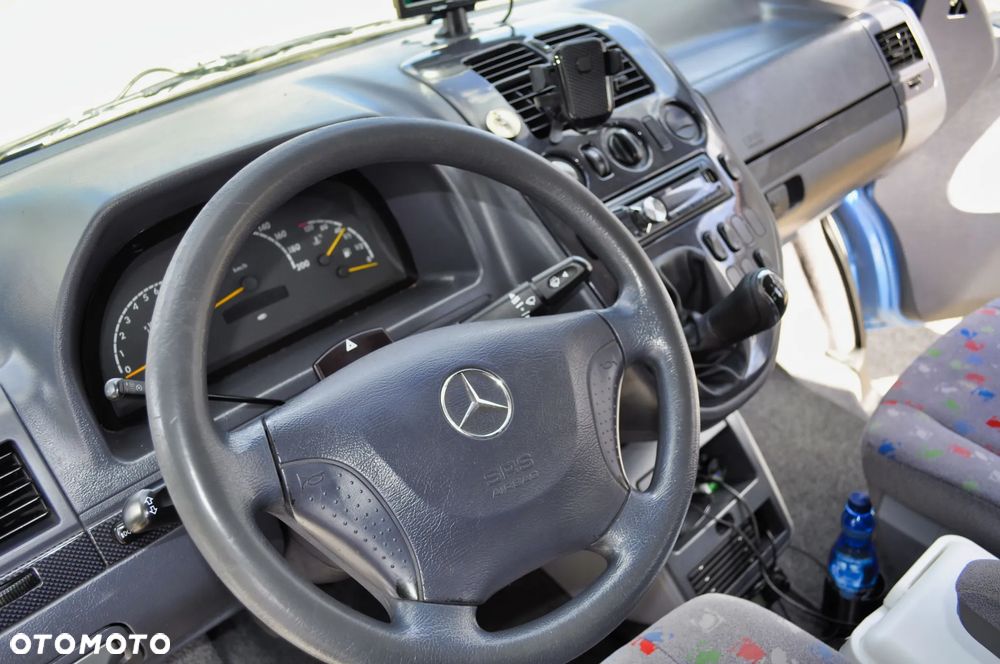 Mercedes-Benz Klasa V 220 CDI Trend - 5