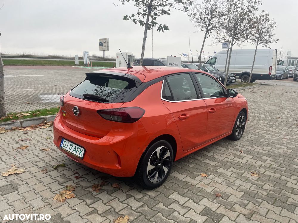 Opel Corsa e Elegance - 6