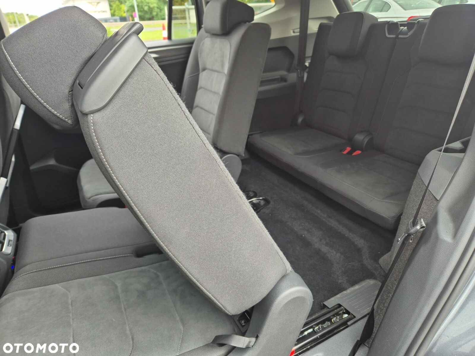 Volkswagen Tiguan Allspace 2.0 TDI 4Mot SCR Highline DSG 7os - 16