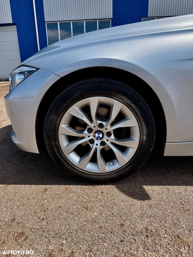 BMW Seria 3 320d xDrive Aut. - 18