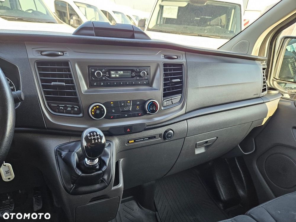 Ford transit-custom L2H1 *49999zł NETTO* Zabudowa warsztatowa 2.0TdCi/131KM - 28