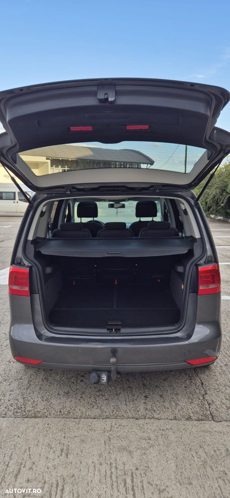 Volkswagen Touran 2.0 TDI DPF DSG MATCH - 6