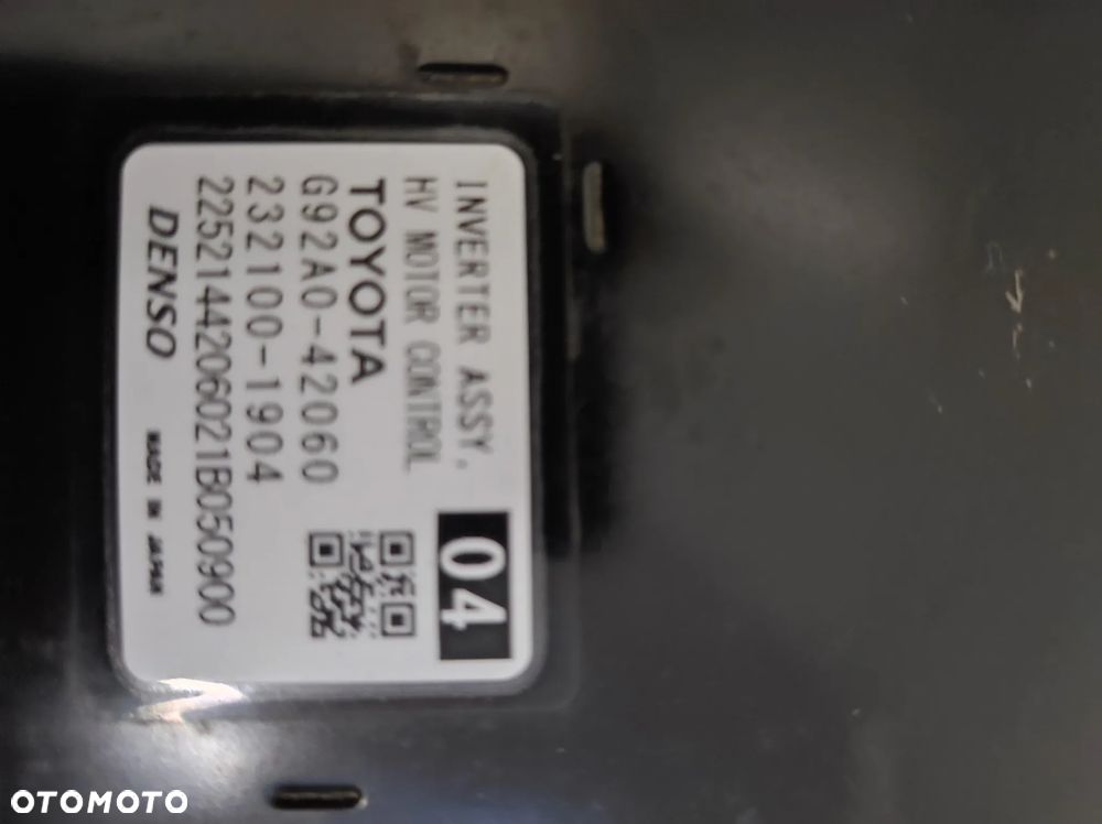 Inwenter falownik przetwornica wysokiego napięcia Toyota RAV4 V 2.5 hybryda - 7