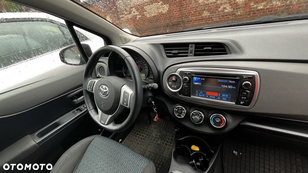 Toyota Yaris 1.33 VVT-i Edition - 7