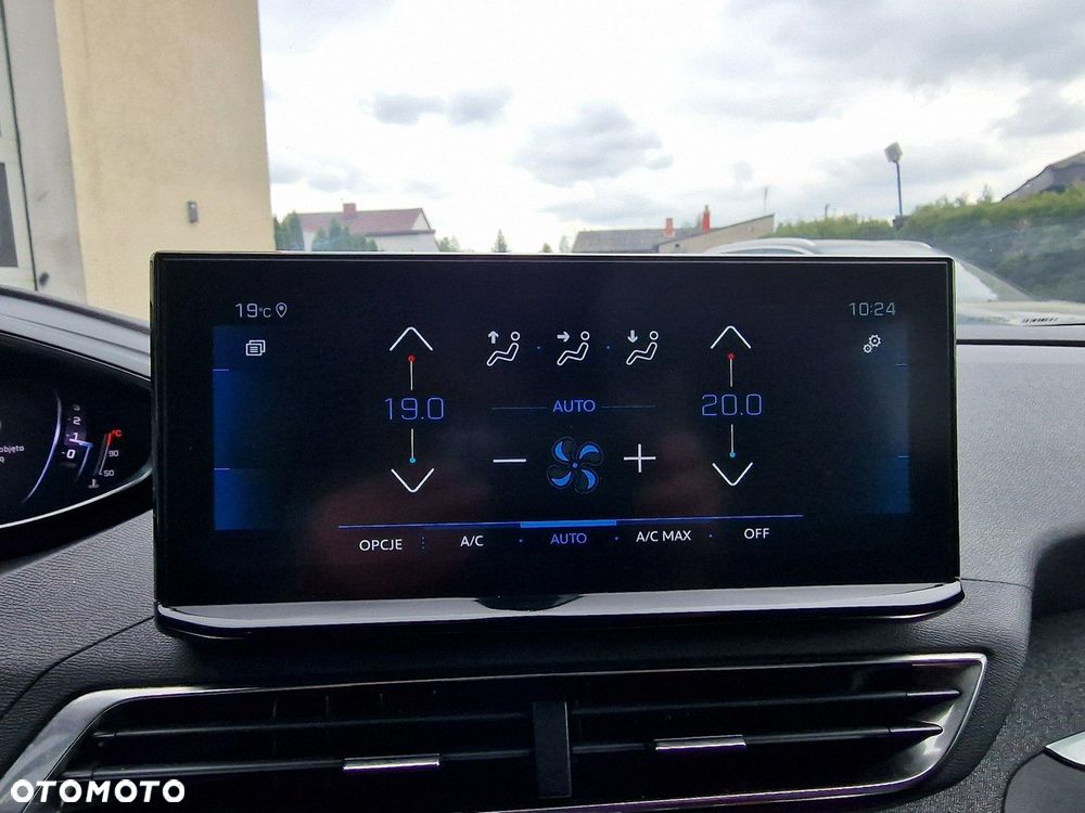 Peugeot 3008 1.5 BlueHDi Allure S&S EAT8 - 29