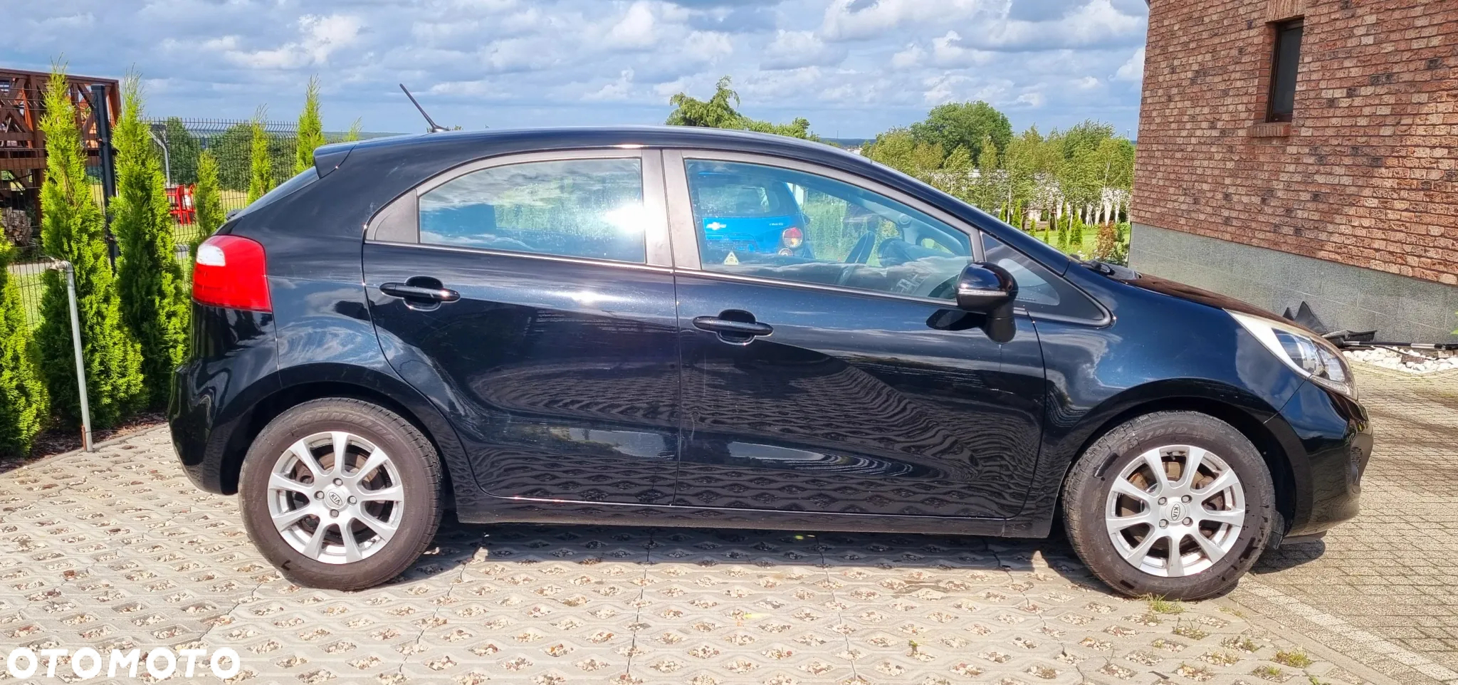 Kia Rio 1.4 Business Line Plus - 4