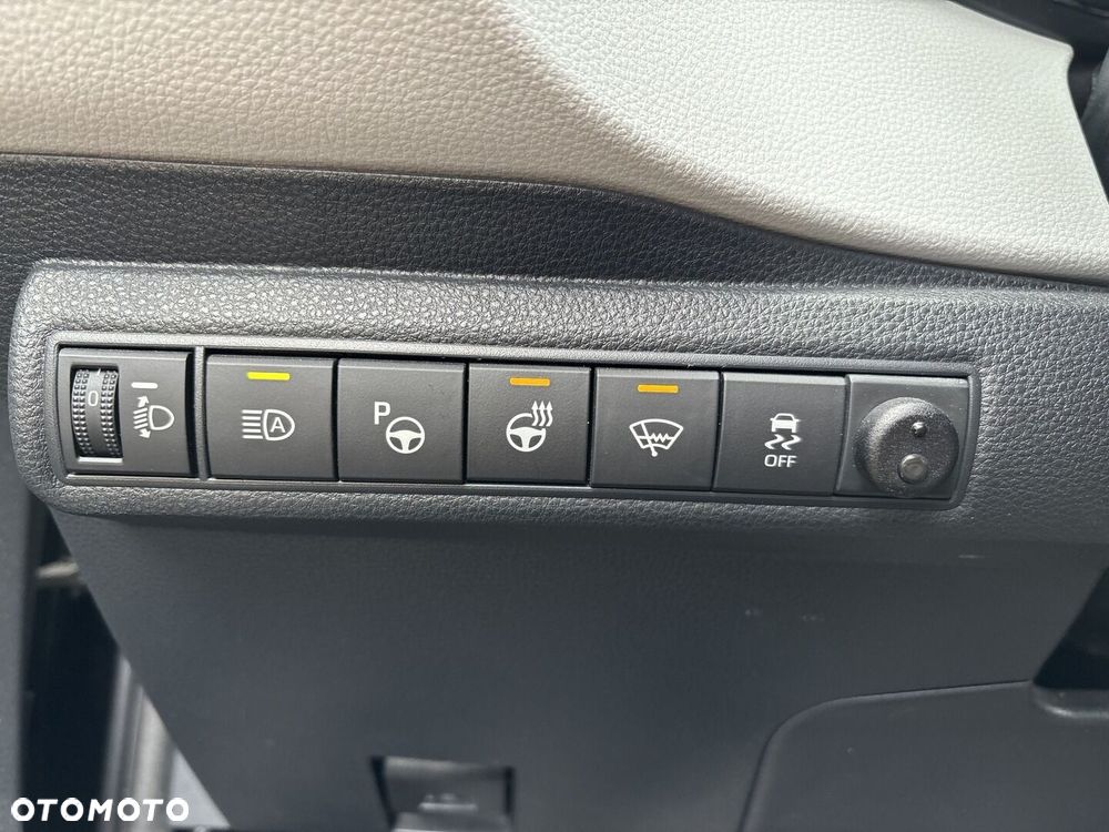 Toyota Corolla - 15