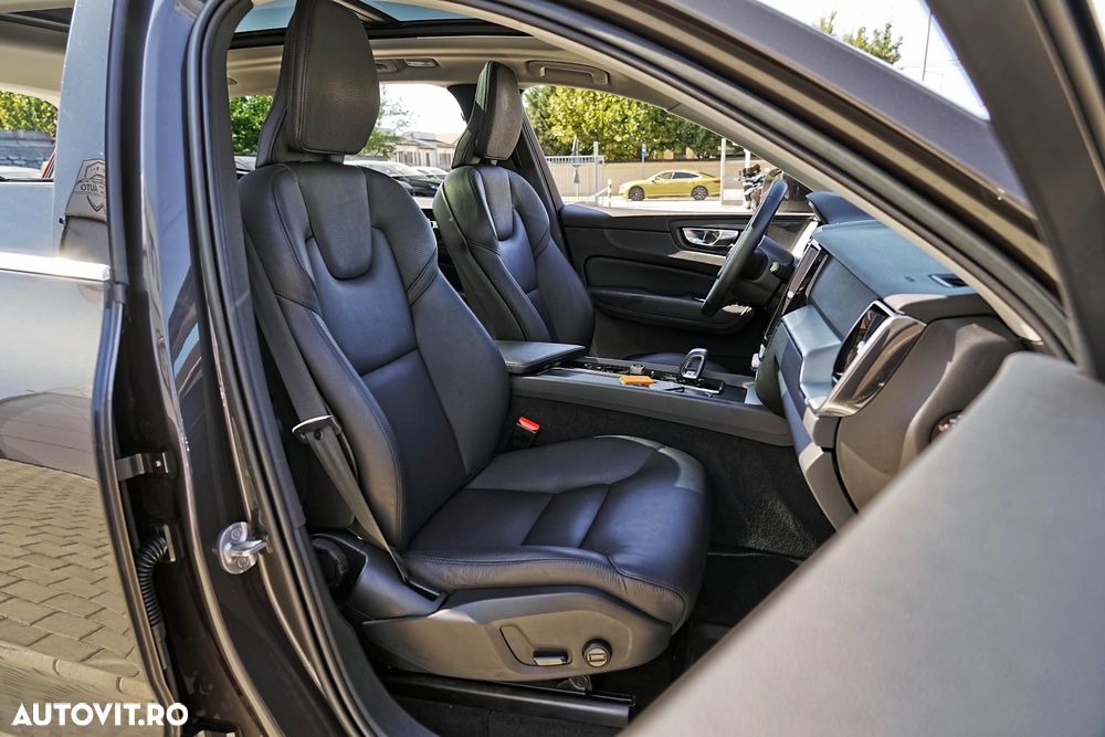 Volvo XC 60 T6 AWD Recharge Geartronic Inscription - 14