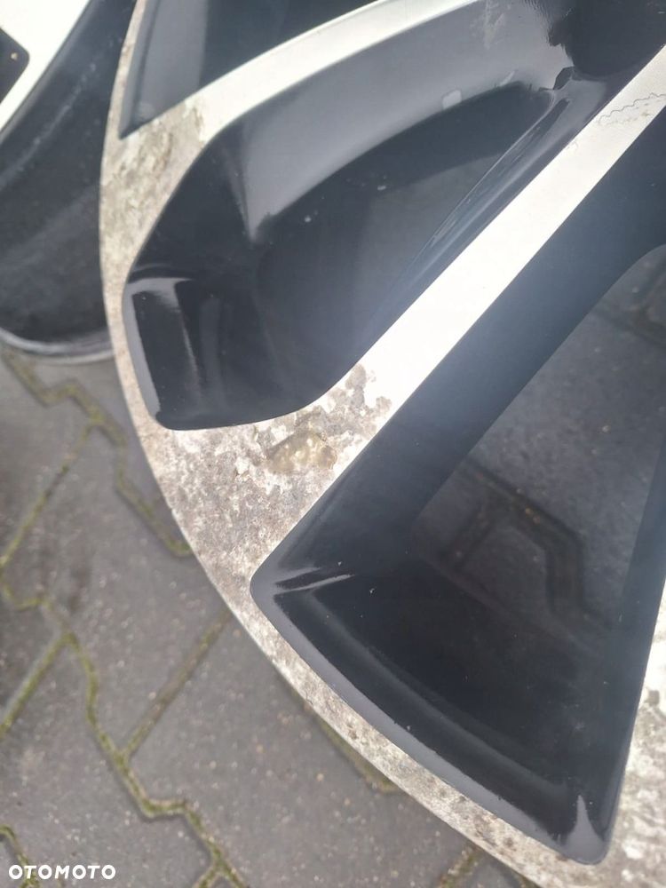 FELGI ALUMINIOWE 4SZT 5x114,3 6,5JX18 ET40 FI 66.1 NISSAN QASHQAI I - 8