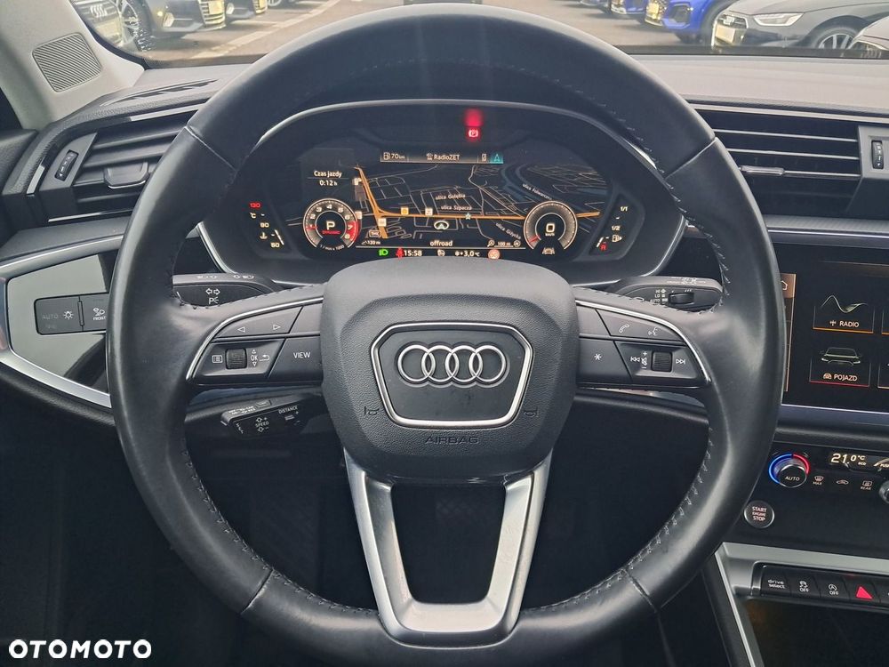Audi Q3 Sportback - 13