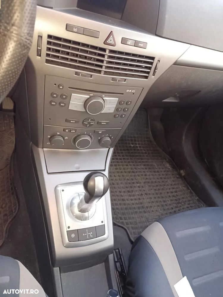 Opel Astra - 6