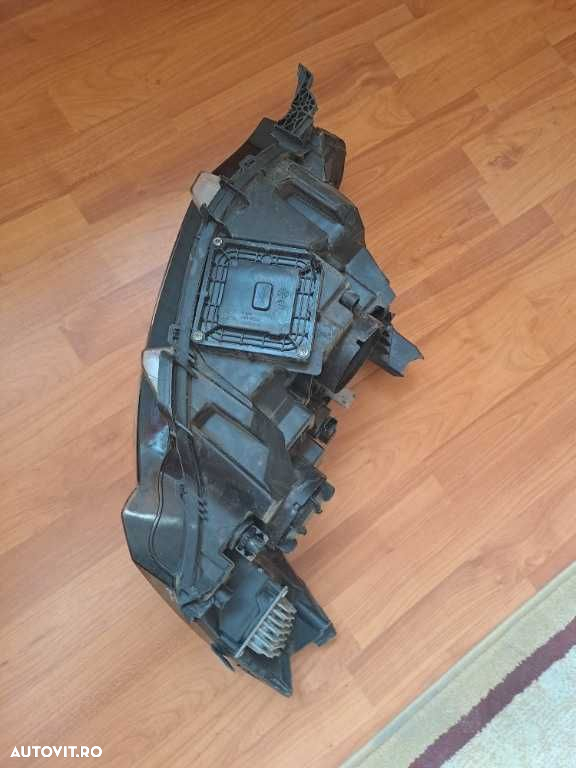 Far dreapta LED Renault Talisman cod 260108543R - 4