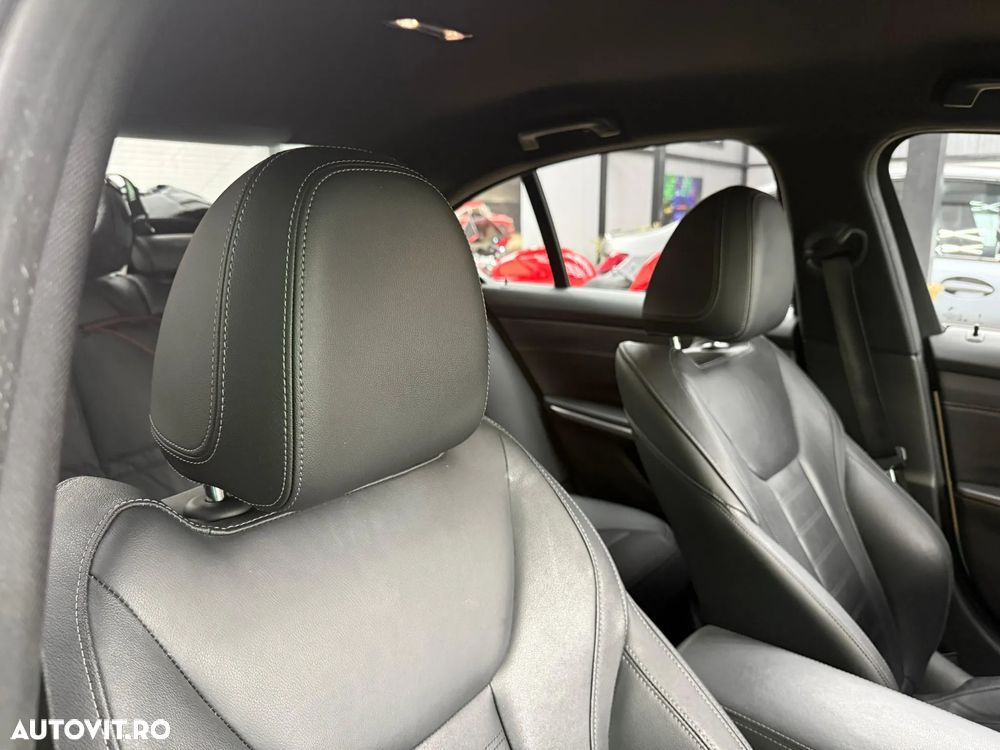 BMW M3 M340i xDrive AT MHEV - 38