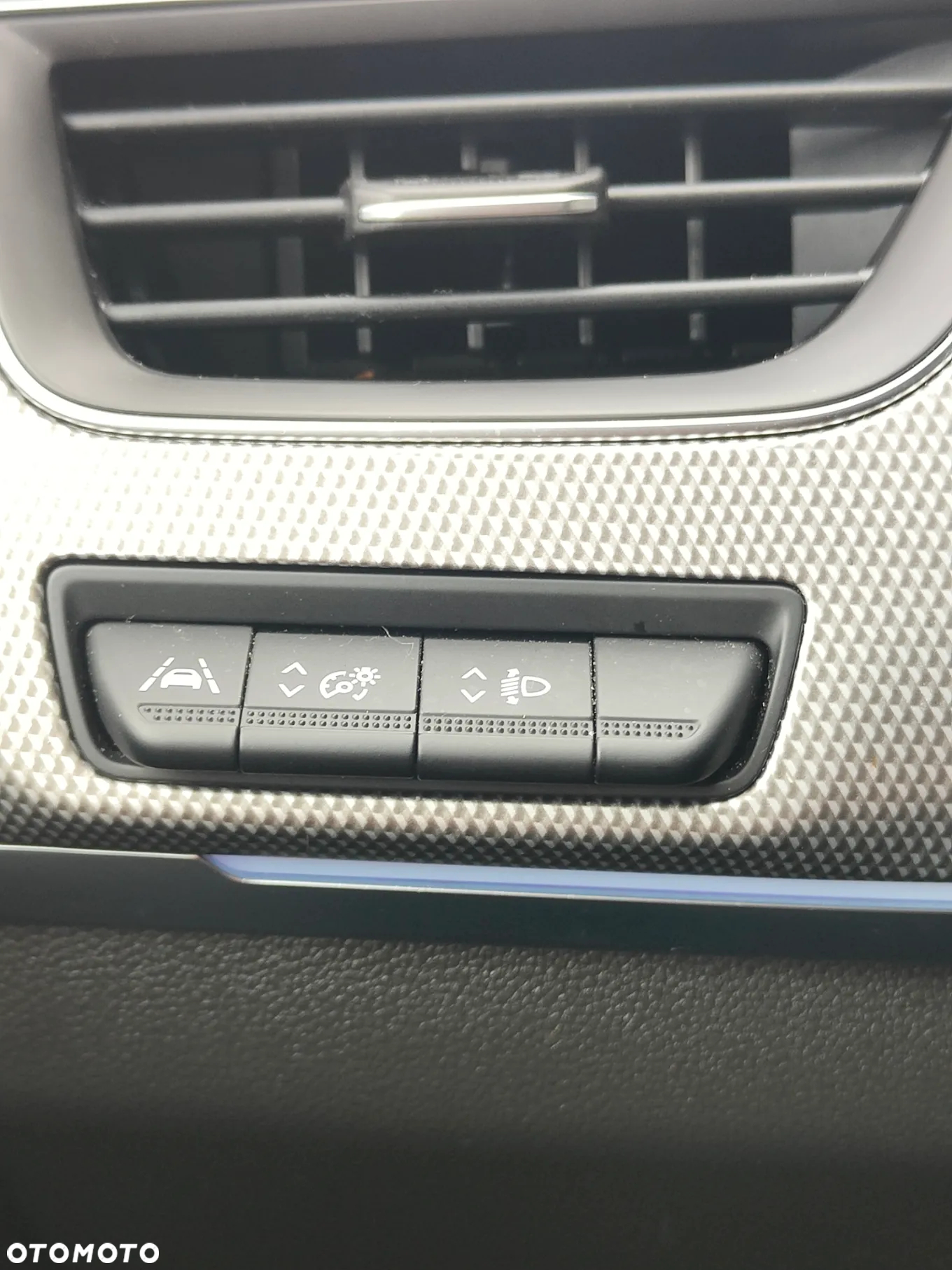 Renault Arkana E-TECH 145 INTENS - 28