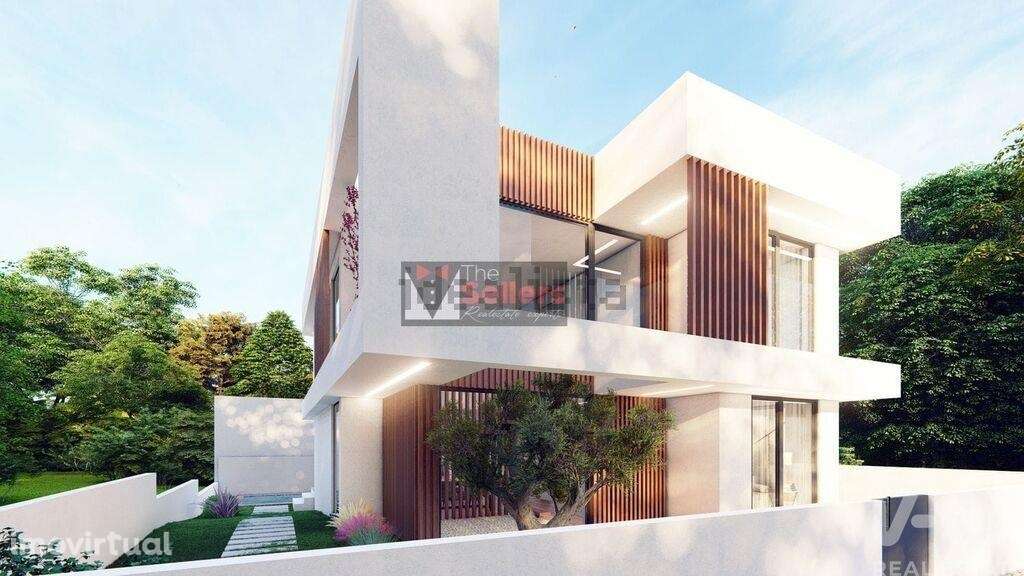 Casa / Villa T4 em Charneca De Caparica E Sobreda de 150,00 m2 - Grande imagem: 3/10
