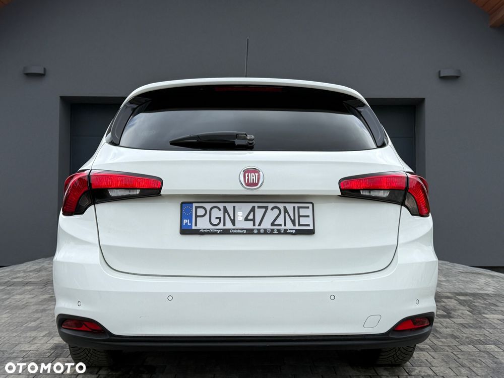 Fiat Tipo 1.4 16V More - 17
