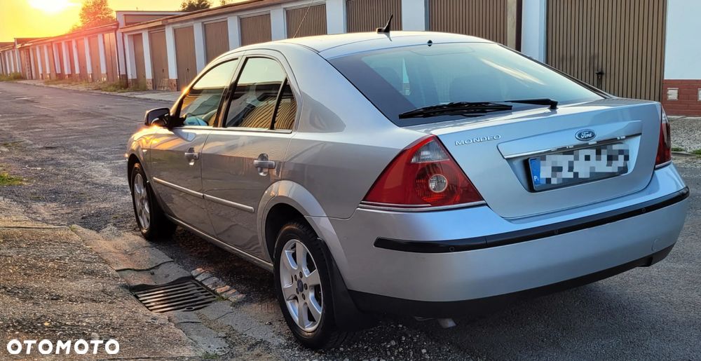 Ford Mondeo 1.8 Silver X - 3