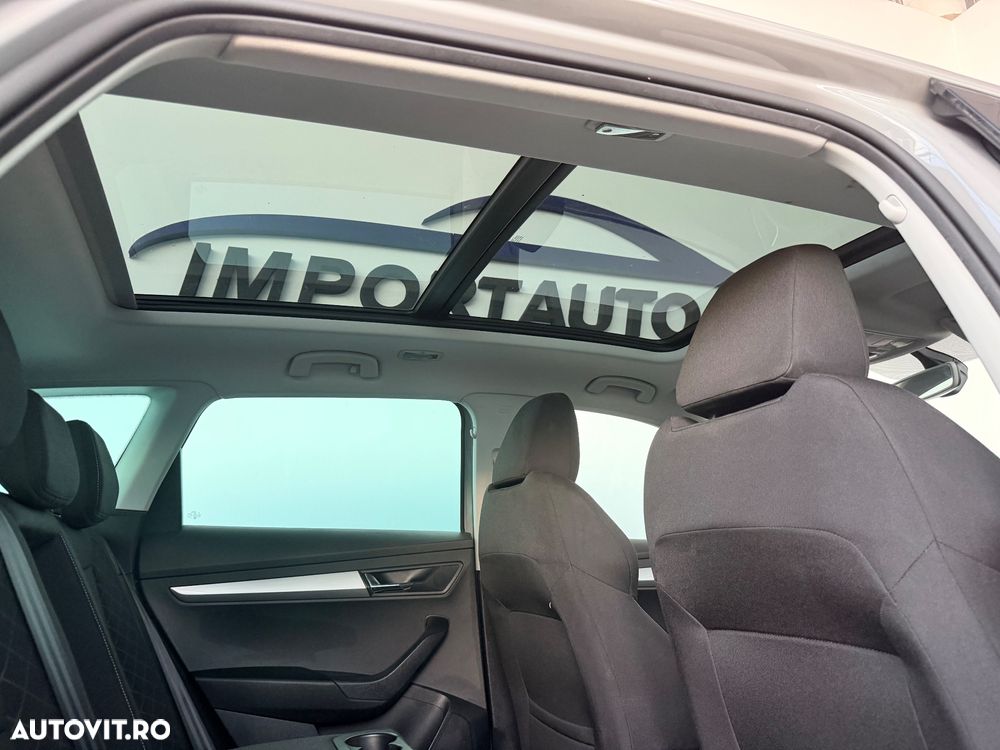 Skoda Karoq 1.0 TSI Clever - 33