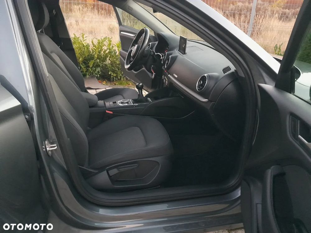 Audi A3 Limousine 1.6 TDI Sport - 14