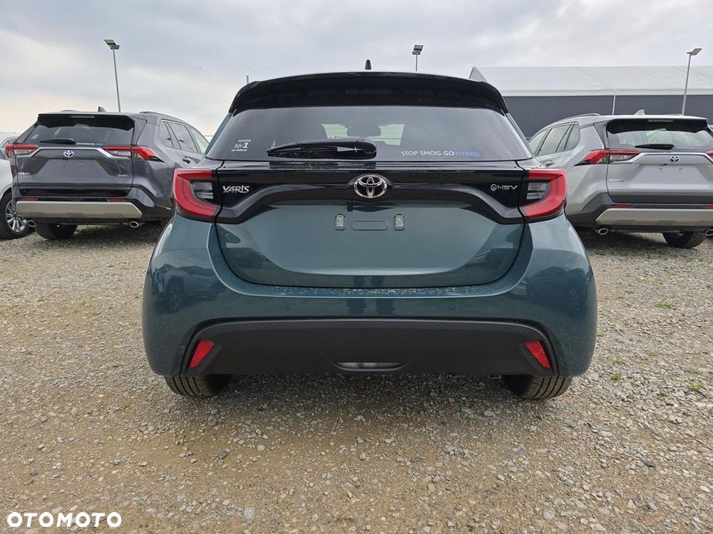 Toyota Yaris - 6