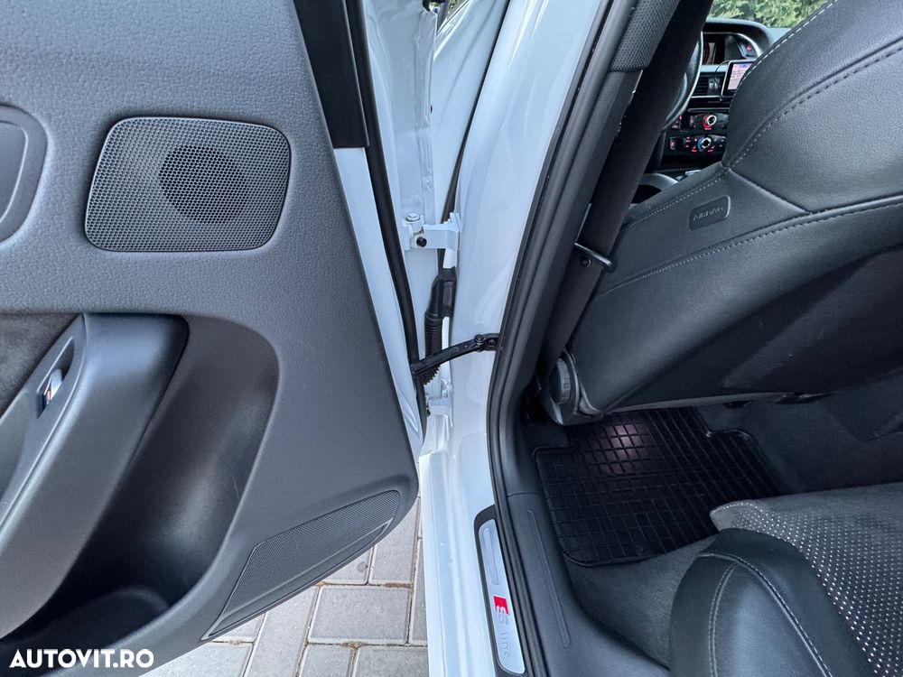 Audi A4 1.8 TFSI S line Sportpaket - 16