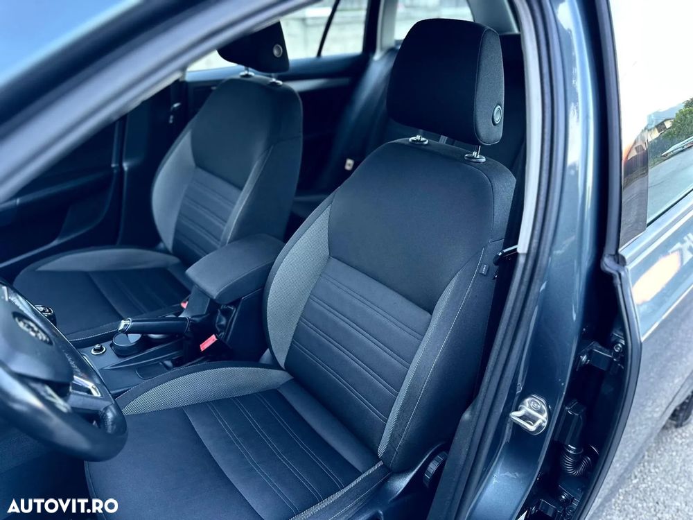 Skoda Octavia Combi Diesel 1.6 TDI Style - 4