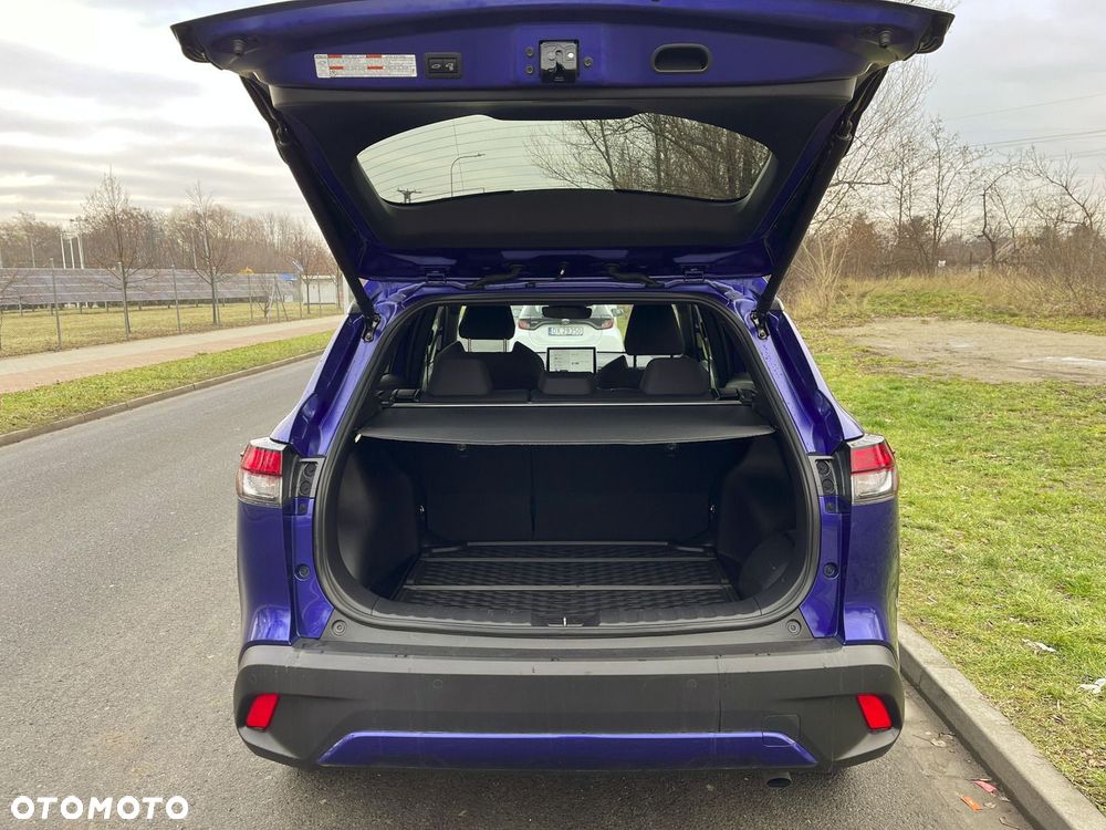 Toyota Corolla Cross - 11