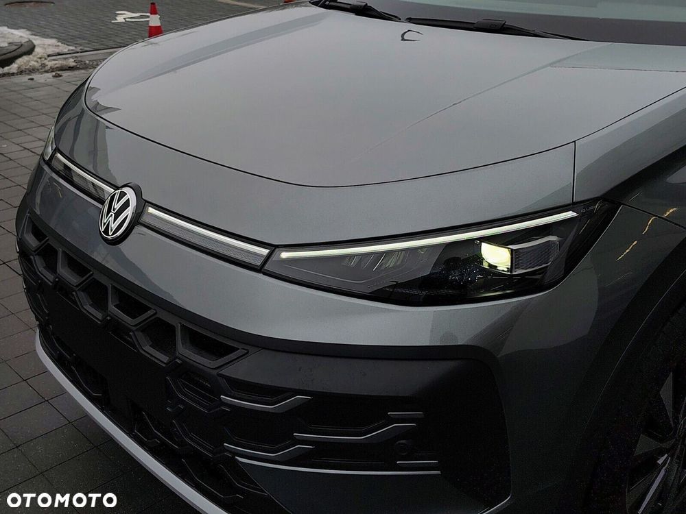 Volkswagen T-Roc - 5