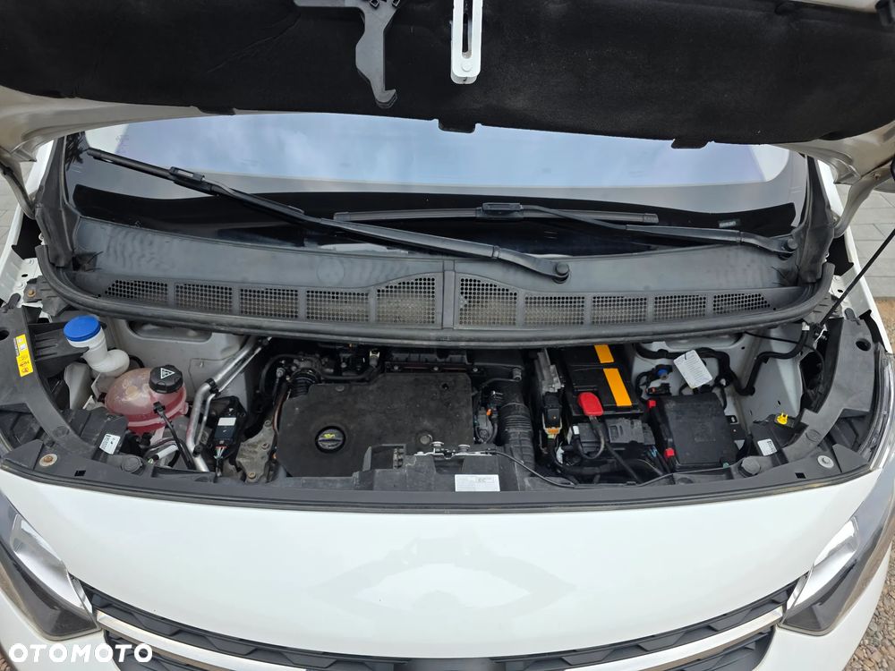 Opel Vivaro - 34