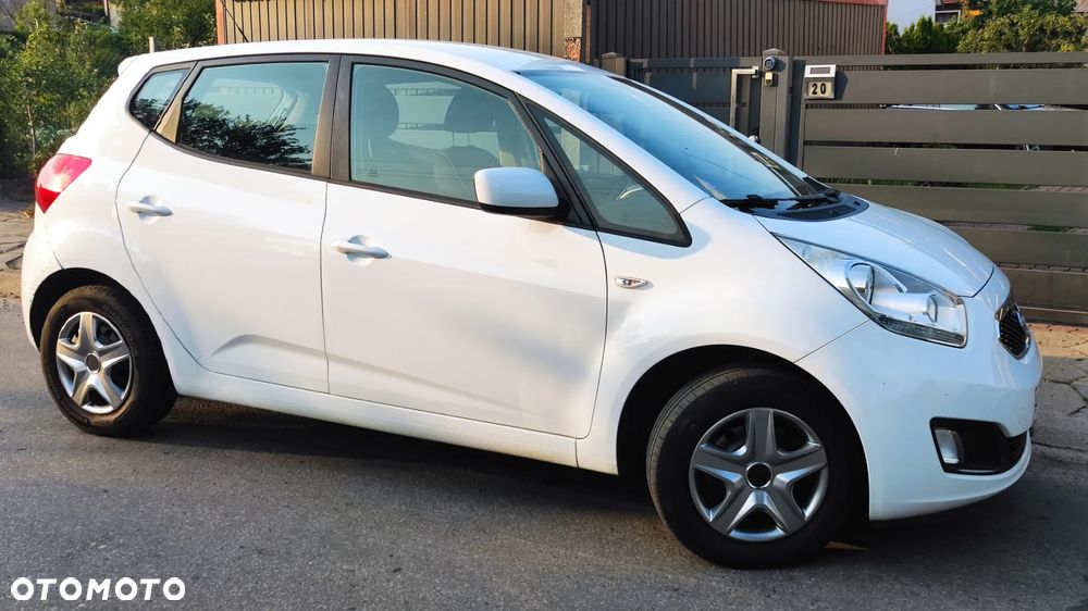 Kia Venga - 20