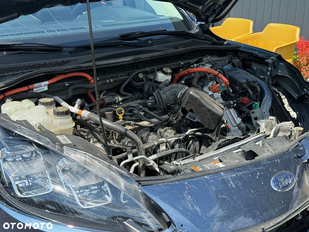 Ford Kuga 2.5 FHEV FWD Titanium X - 8