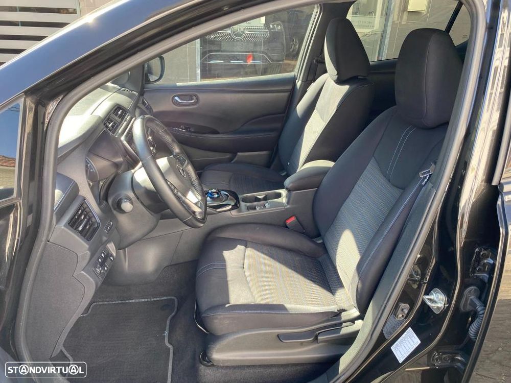 Nissan Leaf N-Connecta - 12