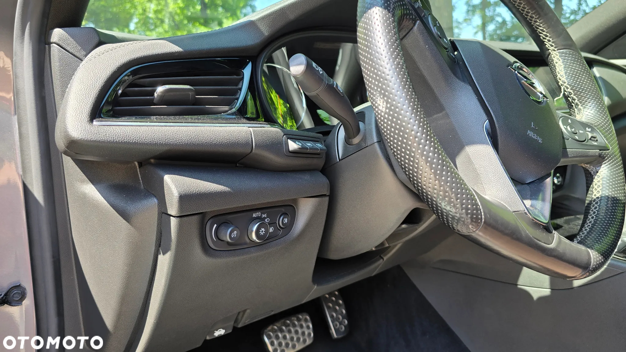Opel Insignia - 15
