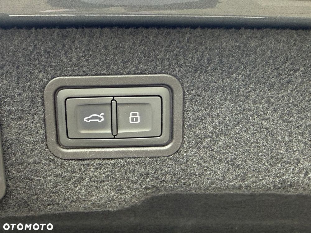 Audi A8 L 50 TDI mHEV Quattro Tiptr - 37
