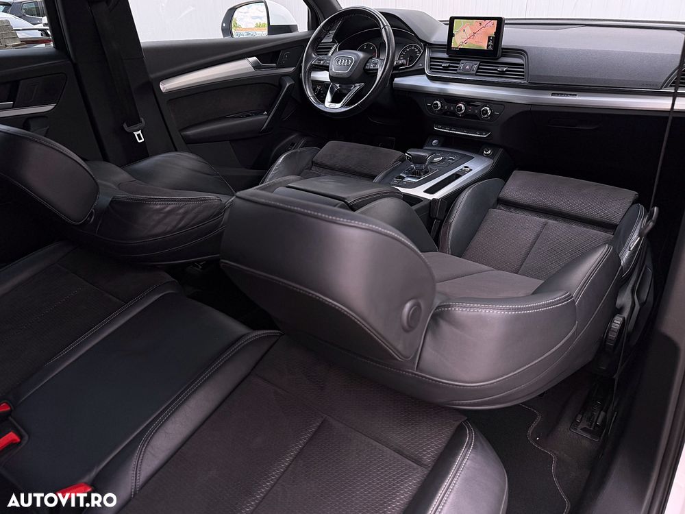Audi Q5 2.0 40 TDI quattro S tronic Design - 25