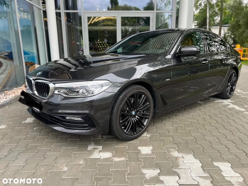 BMW Seria 5 540i xDrive GPF Luxury Line sport - 4