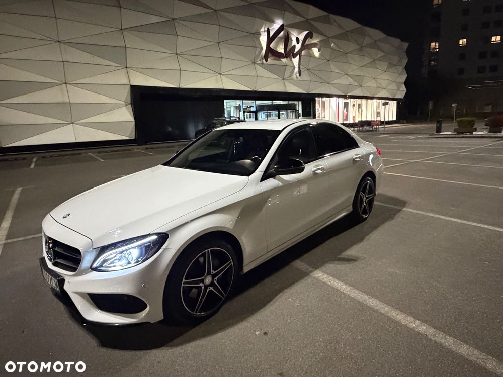 Mercedes-Benz Klasa C 200 4-Matic 9G-TRONIC - 14