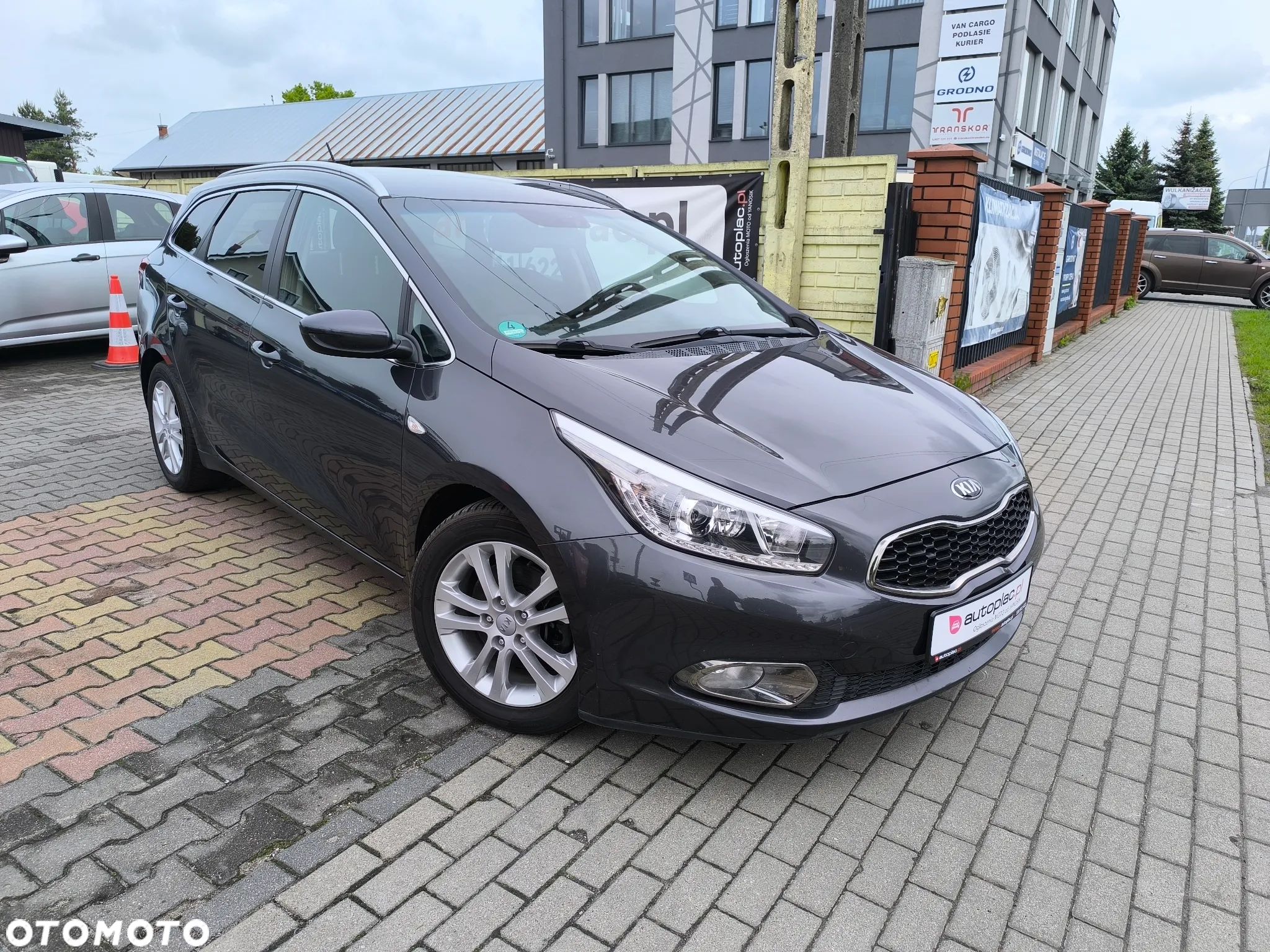 Kia Ceed 1.6 CRDi 128 SW Vision - 1