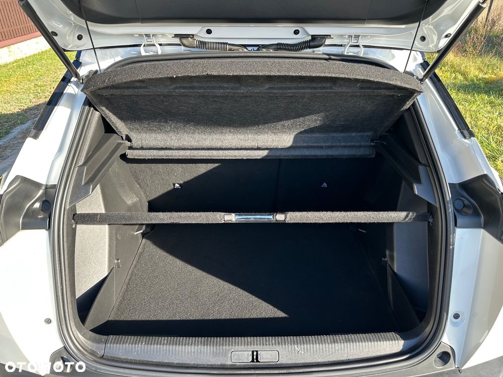 Peugeot 2008 - 17