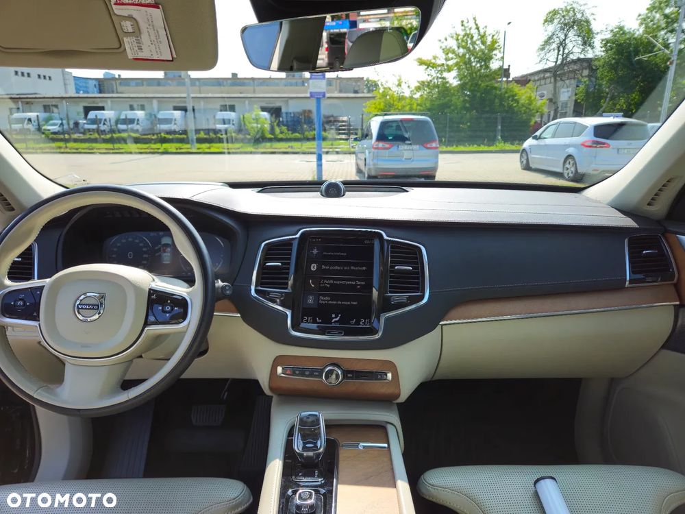 Volvo XC 90 T8 AWD Twin Engine Geartronic Inscription - 19