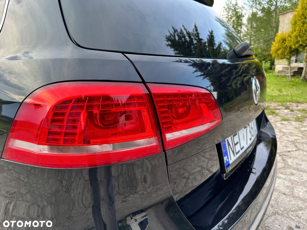 Volkswagen Passat 2.0 TDI DSG BlueMotion Technology Highline - 16