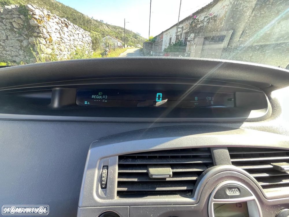 Renault Scénic 1.5 dCi Dynamique - 3