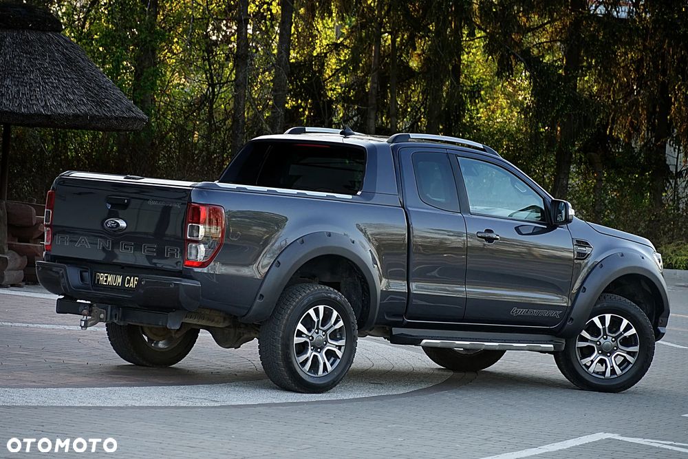 Ford Ranger 2.0 EcoBlue 4x4 DC Wildtrak - 13