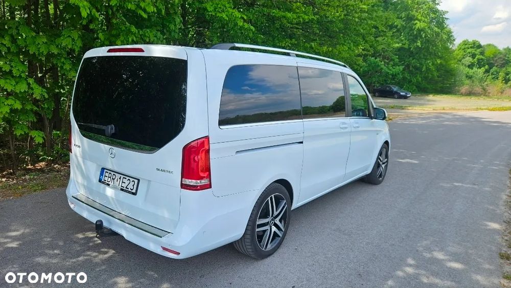 Mercedes-Benz Klasa V 250 BlueTEC lang 7G-TRONIC Edition 1 - 4