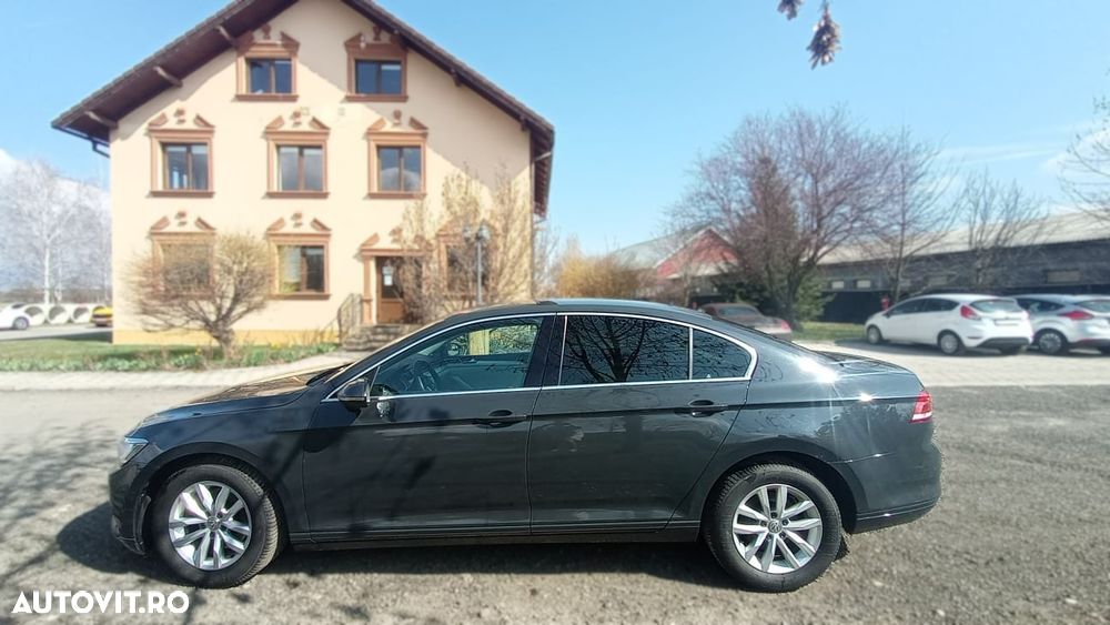 Volkswagen Passat - 9