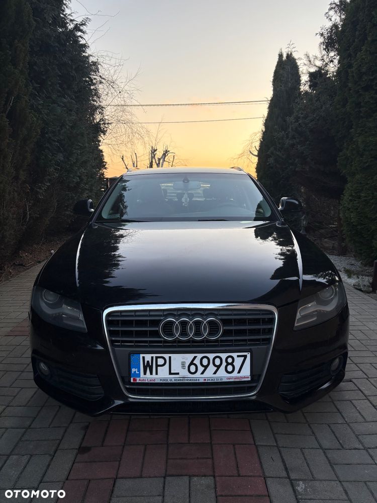 Audi A4 Avant - 1
