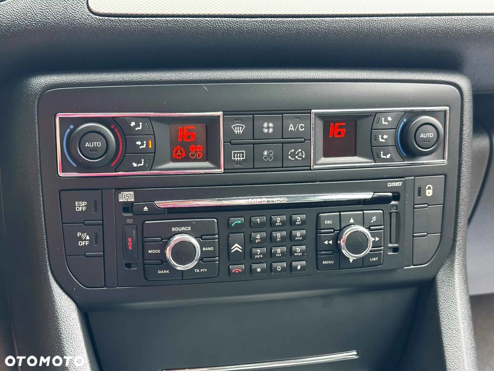 Citroën C5 2.0i 16V Exclusive Equilibre Navi - 25