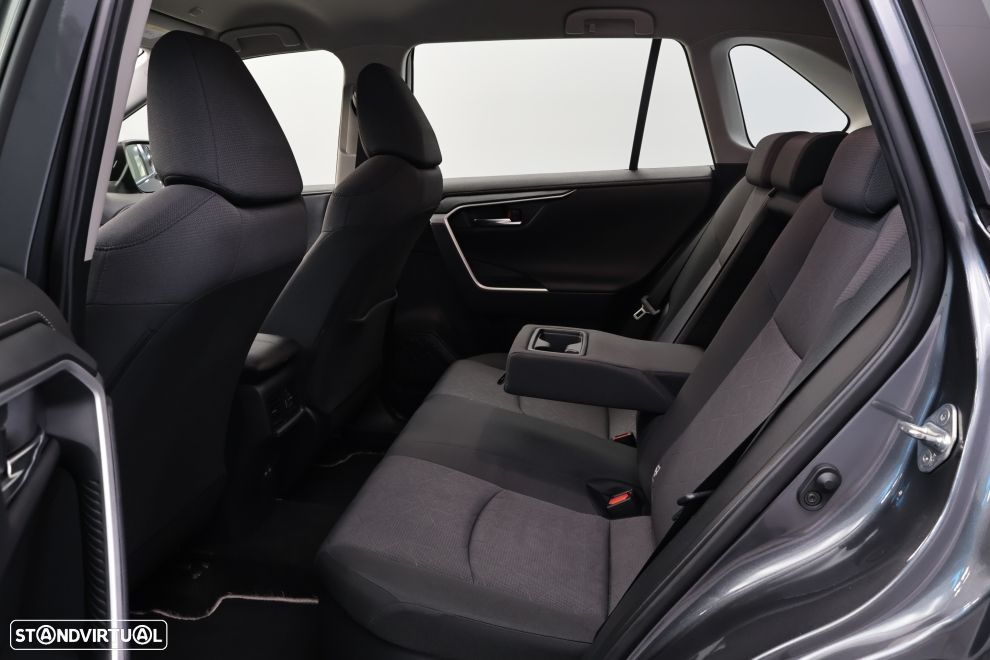 Toyota RAV4 2.5 HDF Comfort - 25