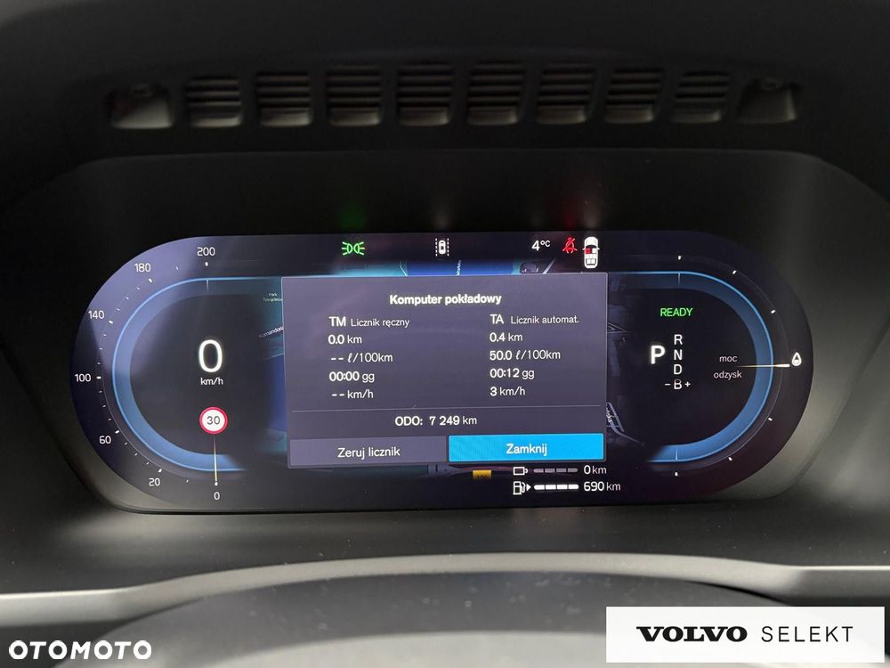 Volvo XC 90 - 26
