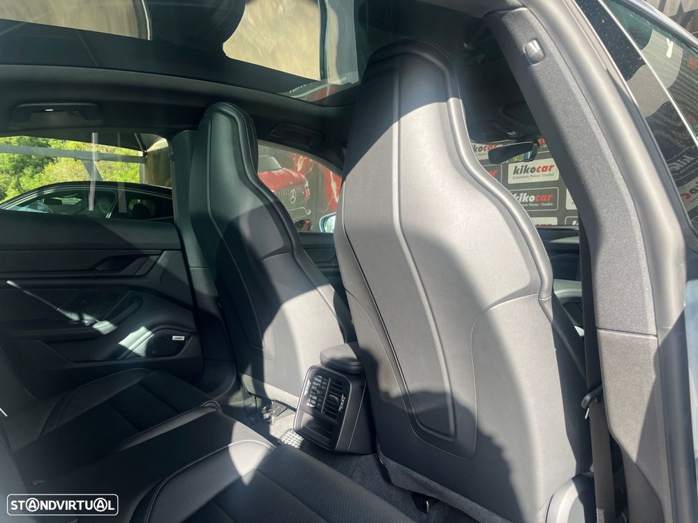 Porsche Taycan Standard - 54